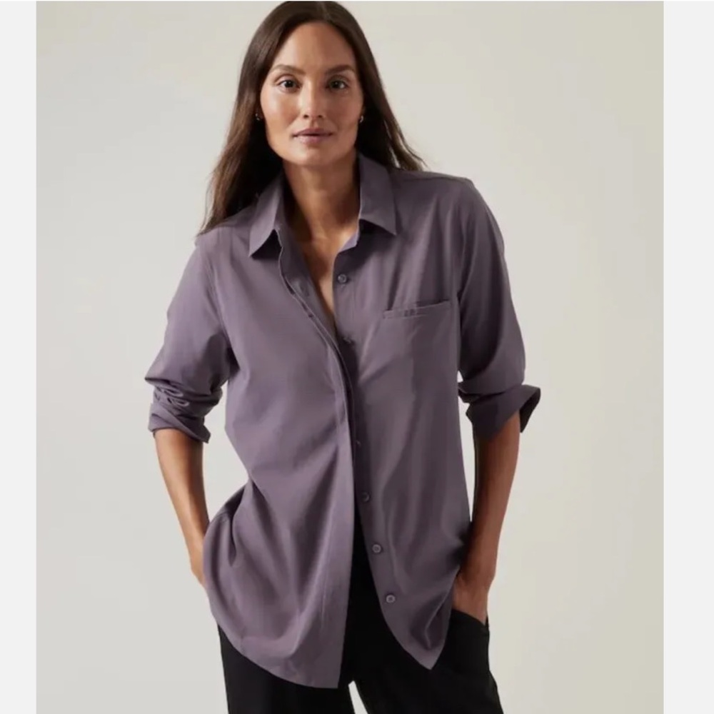 NWT Athleta Urabanite Top.